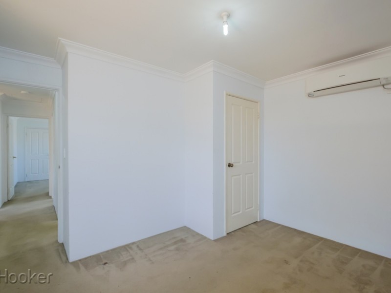 2/10 Leslie Street, Cannington WA 6107