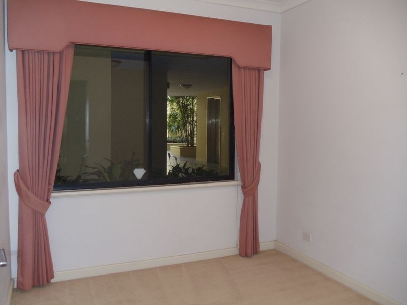 4/24 Constitution Street, East Perth WA 6004