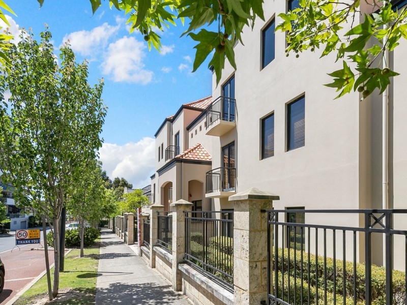 8/40 Victory Terrace, East Perth WA 6004