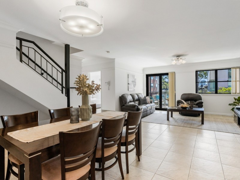 2/8 Tully Road, East Perth WA 6004