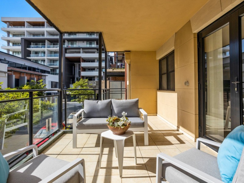 2/8 Tully Road, East Perth WA 6004