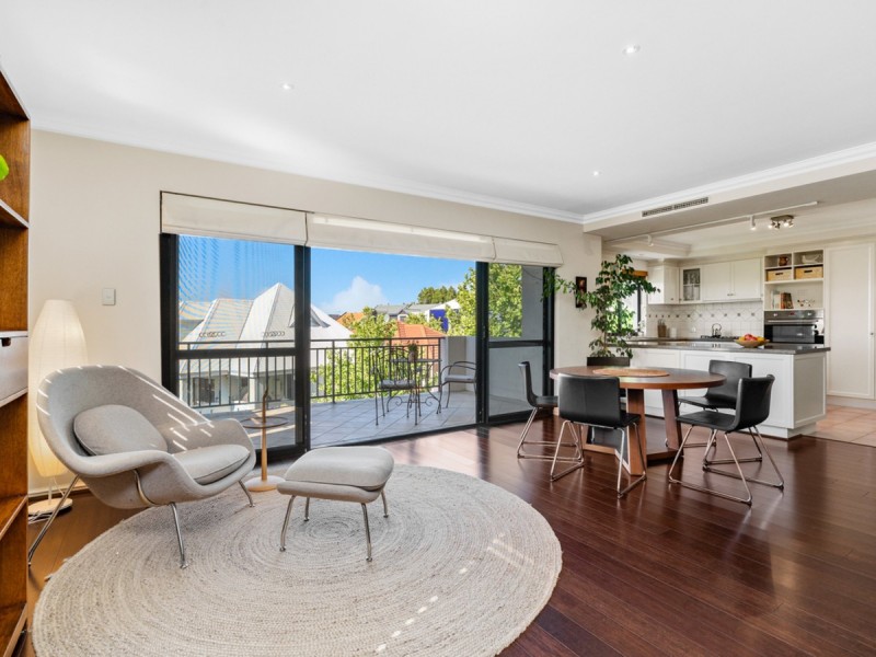 9/35 Haig Park Circle, East Perth WA 6004