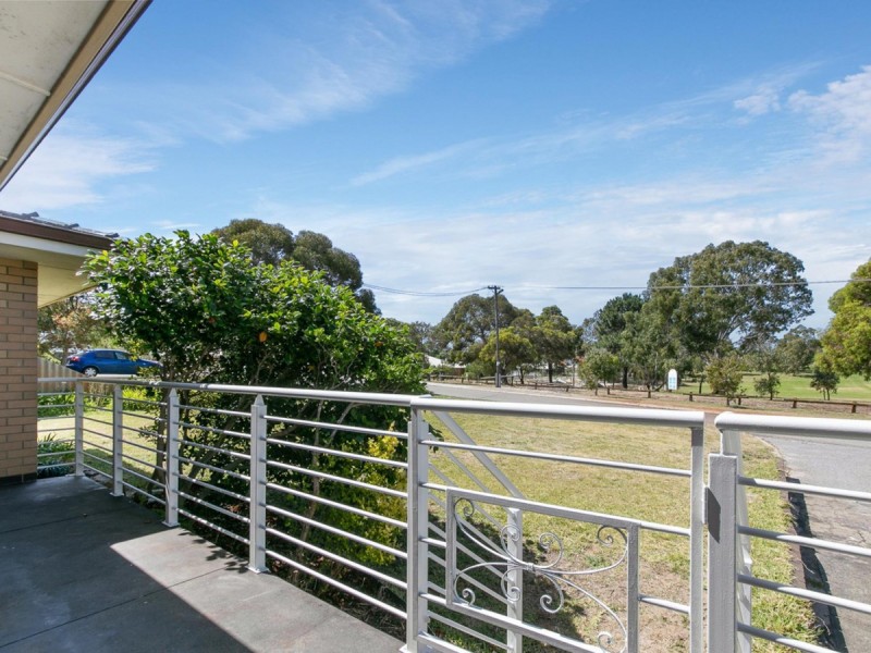 32 Gallagher Street, Eden Hill WA 6054