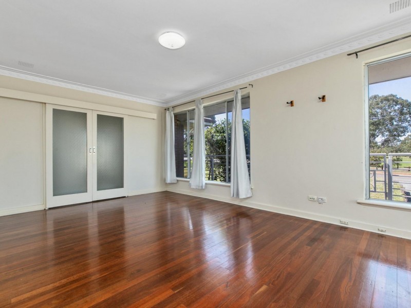 32 Gallagher Street, Eden Hill WA 6054