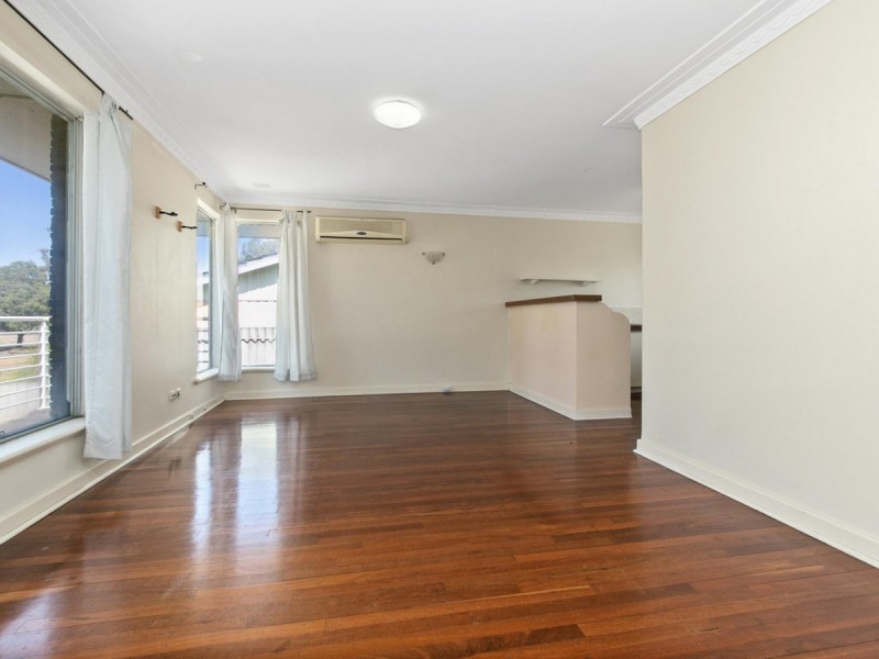 32 Gallagher Street, Eden Hill WA 6054