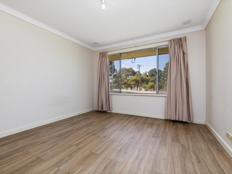 32 Gallagher Street, Eden Hill WA 6054
