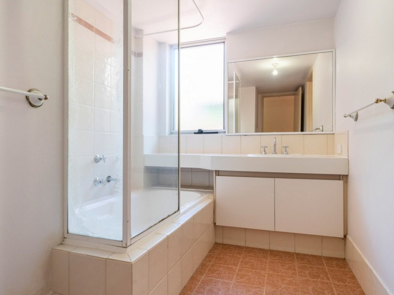 2/55 Wellington Street, East Perth WA 6004