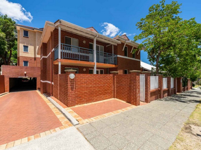 2/55 Wellington Street, East Perth WA 6004