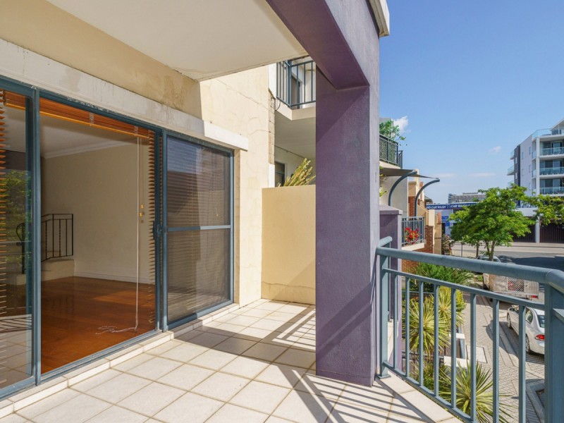 6 Tully Road, East Perth WA 6004