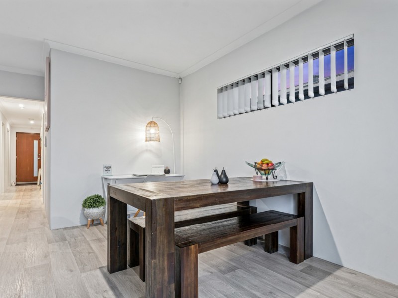 5 Antina Road, Banksia Grove WA 6031