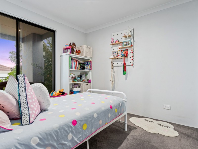 5 Antina Road, Banksia Grove WA 6031