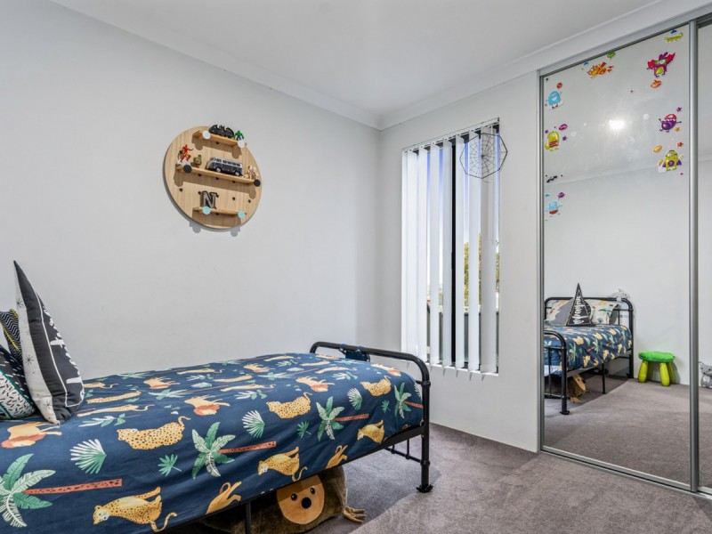 5 Antina Road, Banksia Grove WA 6031