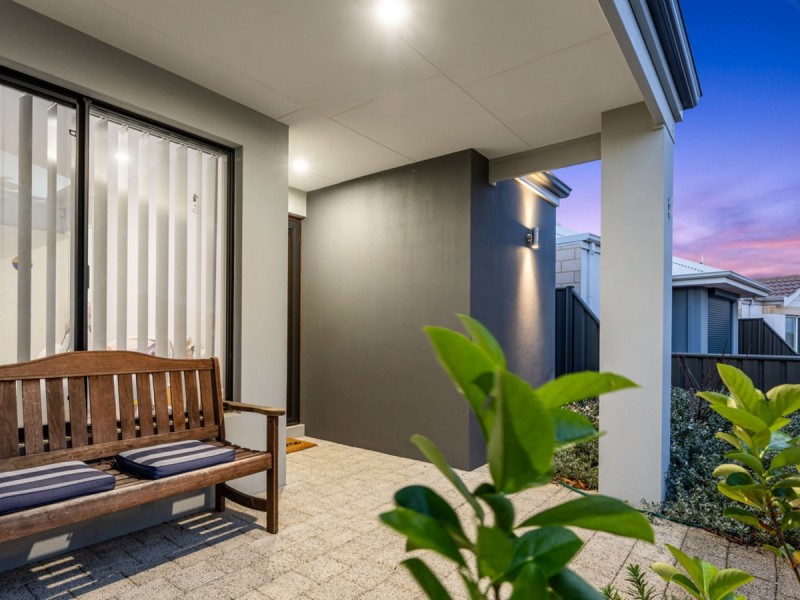 5 Antina Road, Banksia Grove WA 6031