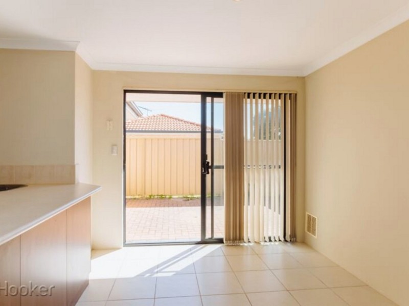 1/30 Eastdene Circle, Nollamara WA 6061