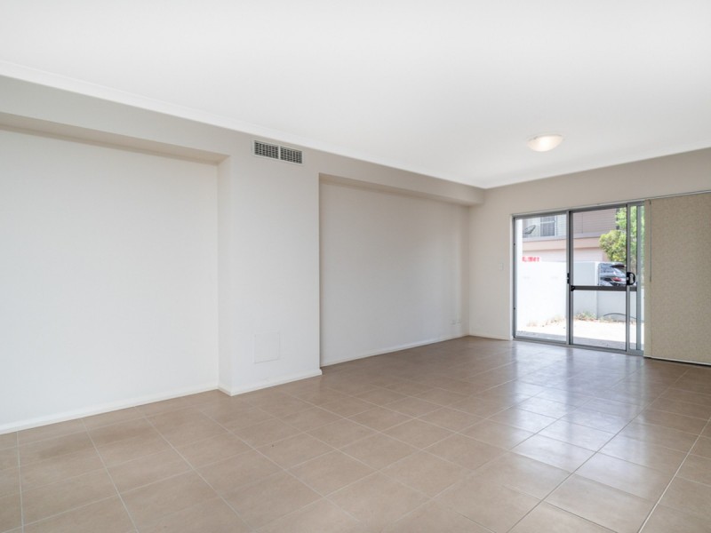 5/71 Baler Court, Hammond Park WA 6164
