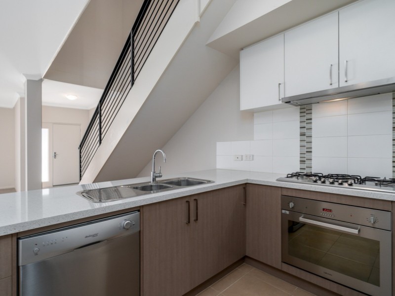 5/71 Baler Court, Hammond Park WA 6164