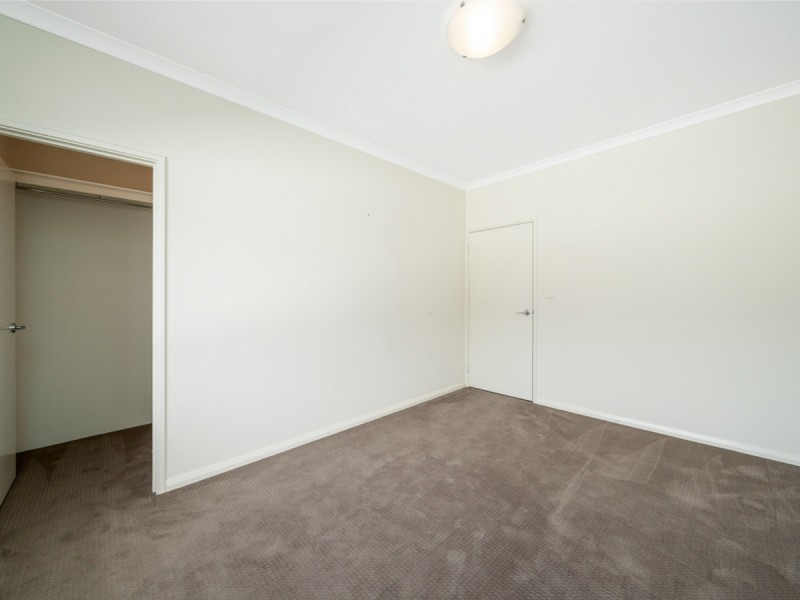 5/71 Baler Court, Hammond Park WA 6164