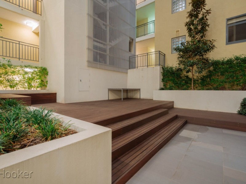 16/18 Wellington Street, East Perth WA 6004