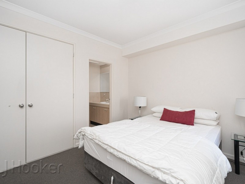 54/11 Regal Place, East Perth WA 6004