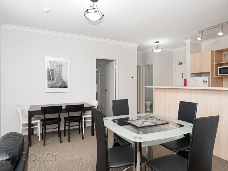 20/11 Regal Place, East Perth WA 6004