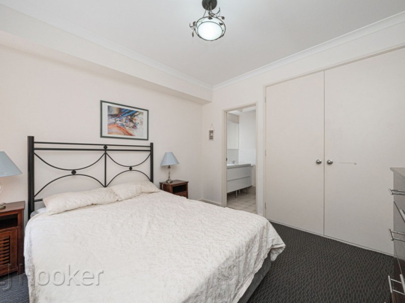 3/11 Regal Place, East Perth WA 6004