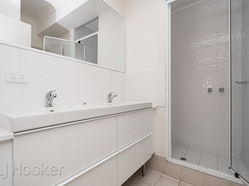 3/11 Regal Place, East Perth WA 6004