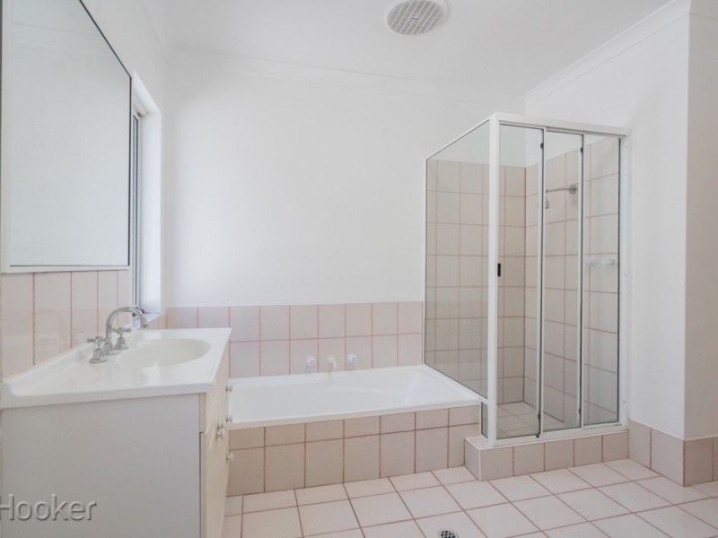 7/27 Mosiac Street East, Shelley WA 6148