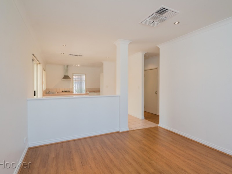 7/27 Mosiac Street East, Shelley WA 6148