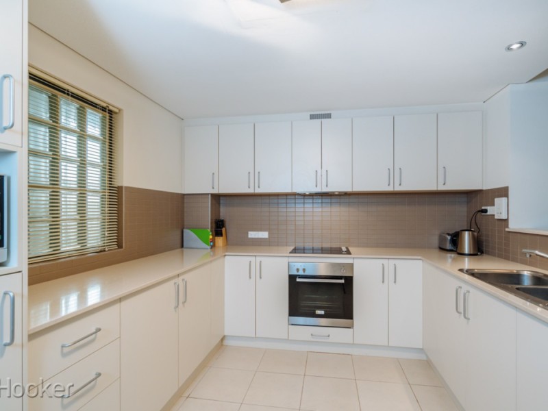 41/18 Wellington Street, East Perth WA 6004