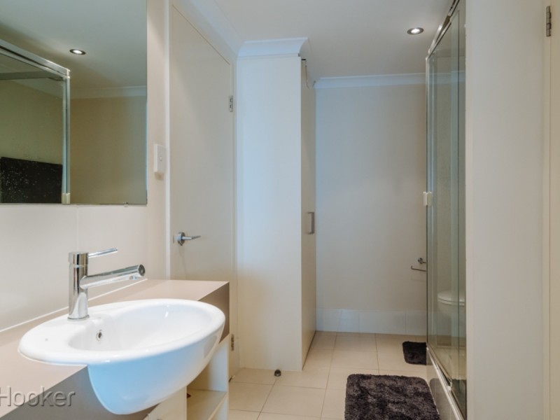 41/18 Wellington Street, East Perth WA 6004