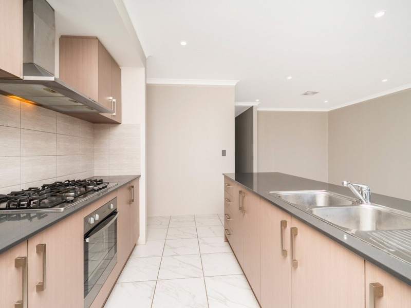 9 Zeehan Lane, Harrisdale WA 6112