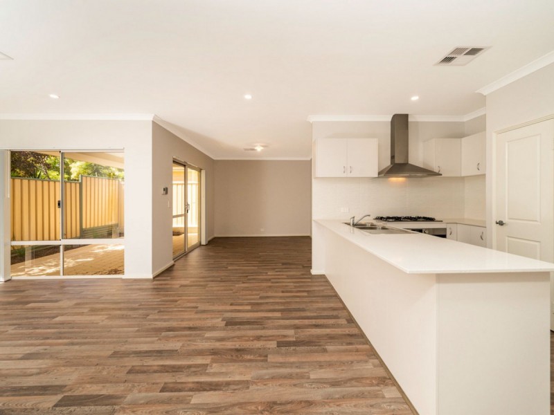 1/54 Peninsula Road, Maylands WA 6051