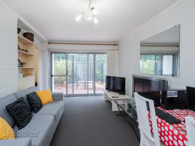 6/38-42 Waterloo Crescent, East Perth WA 6004