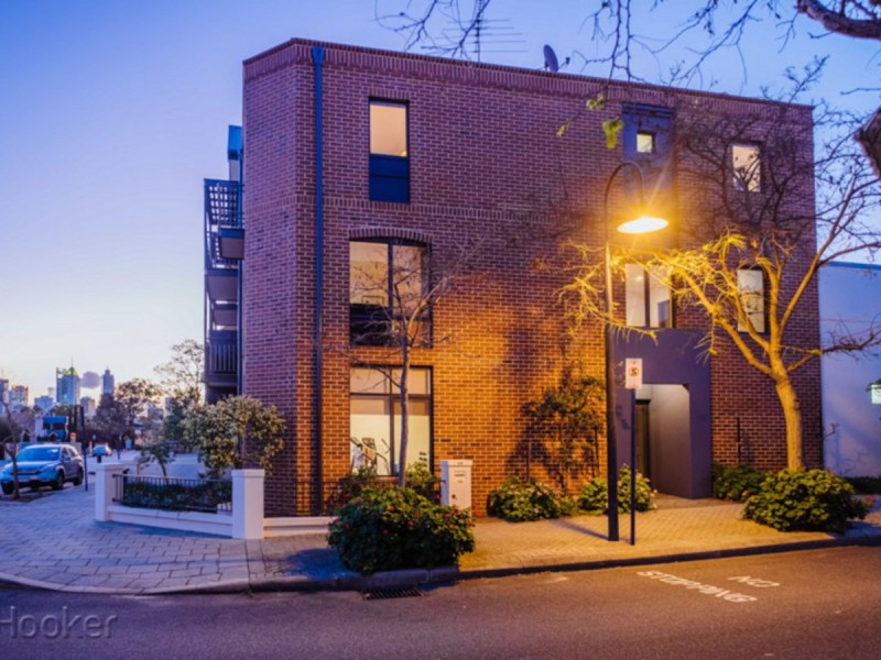 24 Kensington Street, East Perth WA 6004