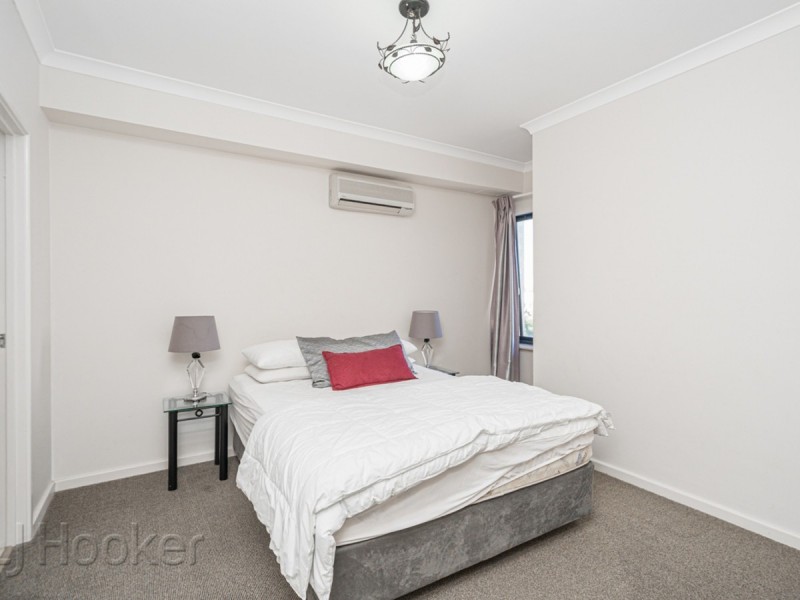 43/11 Regal Place, East Perth WA 6004