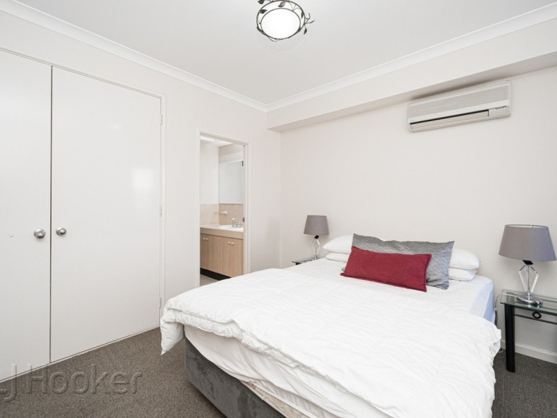 43/11 Regal Place, East Perth WA 6004