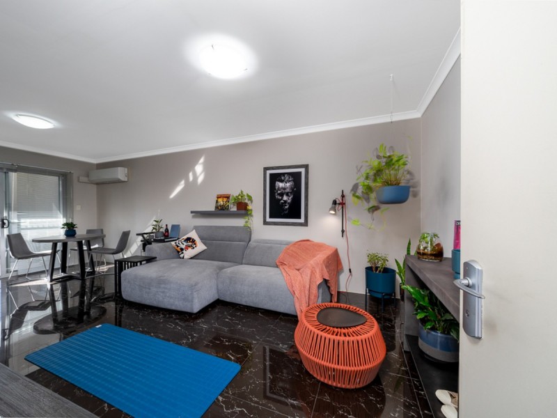 51/76 Newcastle Street, Perth WA 6000