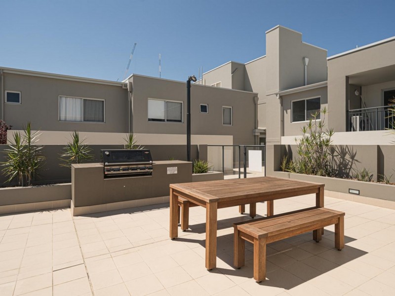 51/76 Newcastle Street, Perth WA 6000