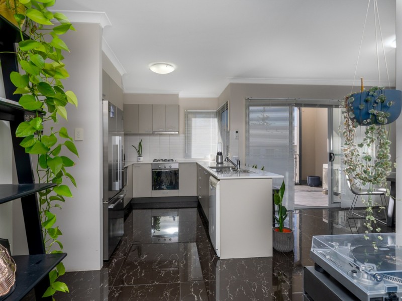 51/76 Newcastle Street, Perth WA 6000