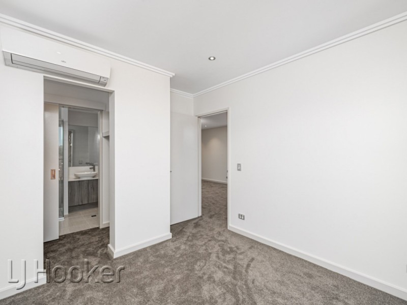 27/17 Wickham Street, East Perth WA 6004