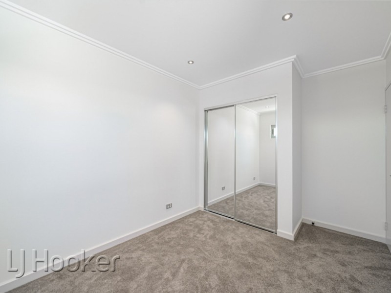 27/17 Wickham Street, East Perth WA 6004