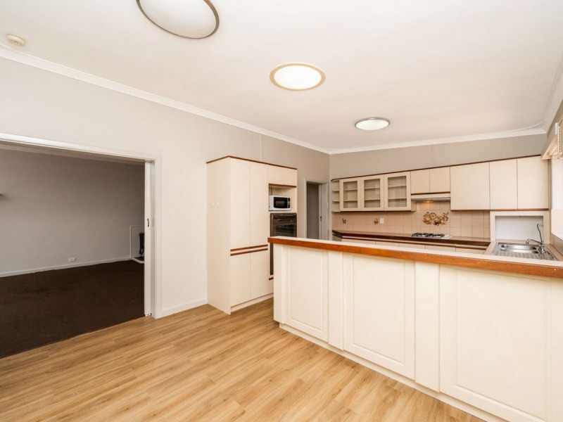 1/98 Cohn Street, Kewdale WA 6105