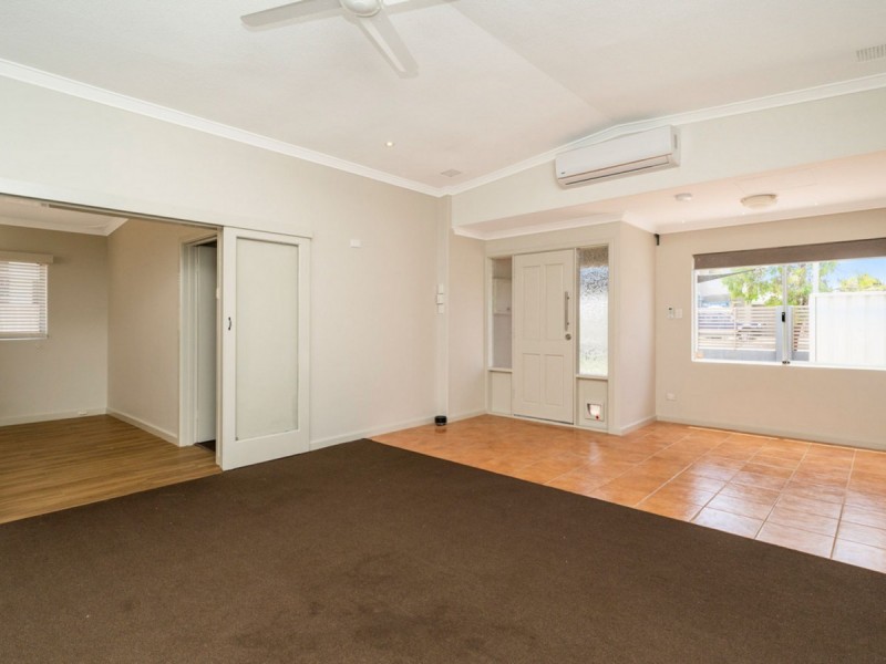 1/98 Cohn Street, Kewdale WA 6105