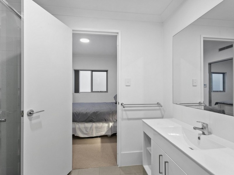 40/271 Selby Street, Churchlands WA 6018