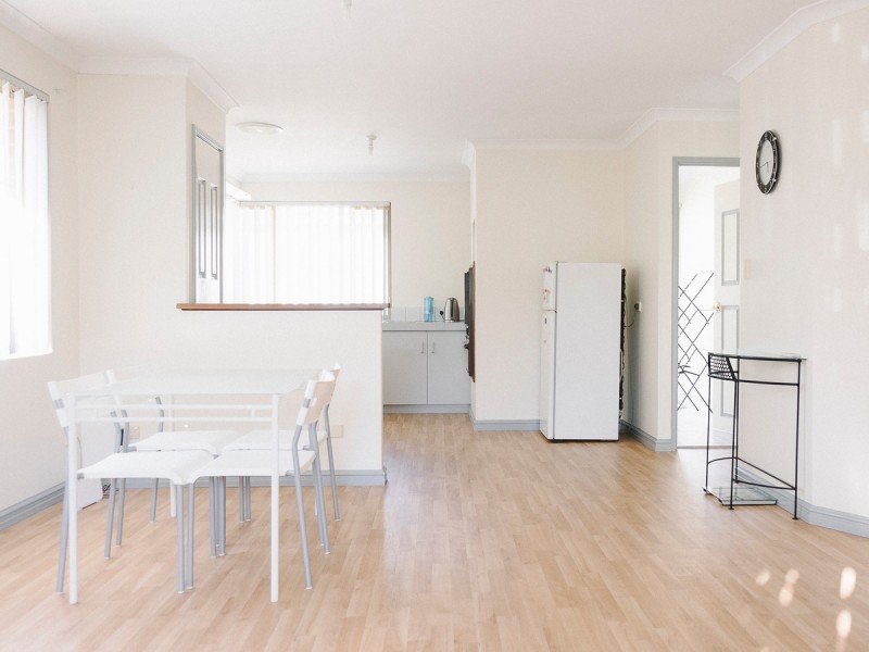 5/14 Skytown Place, Queens Park WA 6107