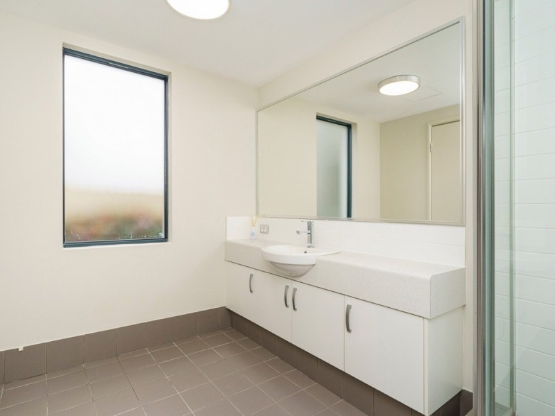 1/3 Beverley Road, Cloverdale WA 6105