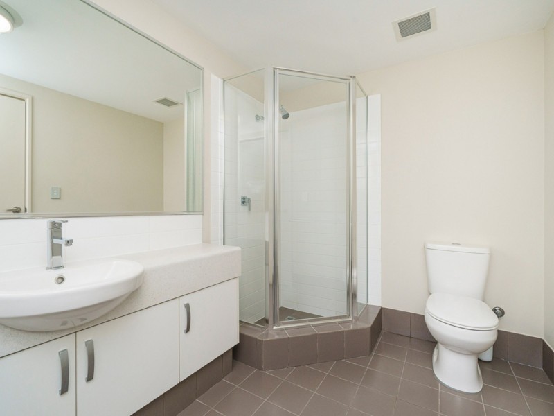 1/3 Beverley Road, Cloverdale WA 6105