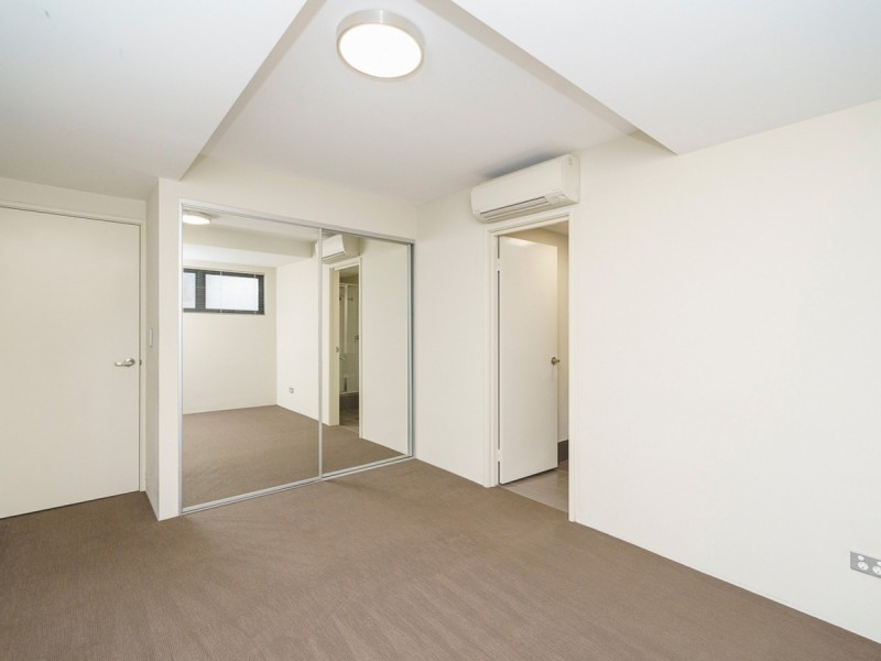 1/3 Beverley Road, Cloverdale WA 6105