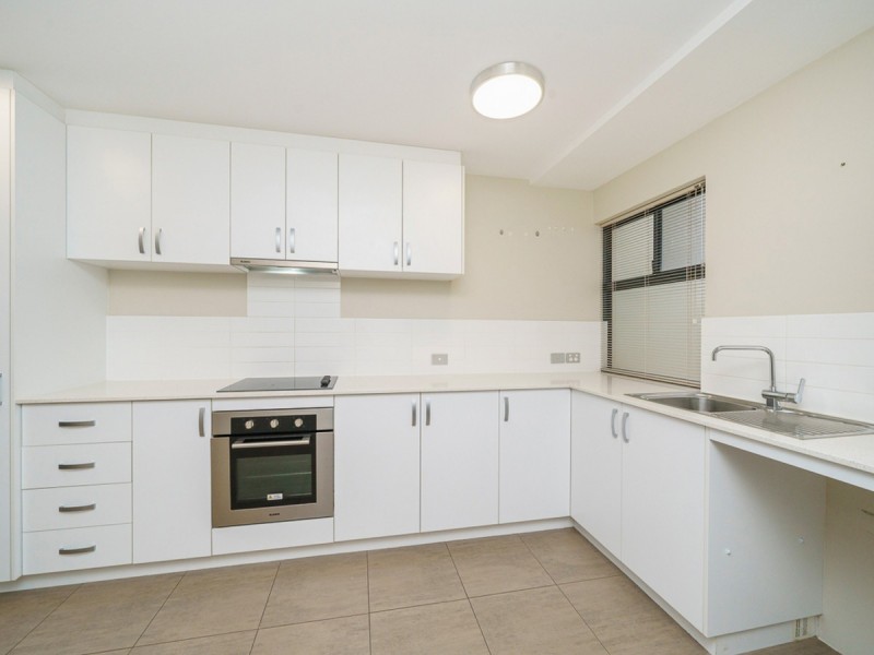 1/3 Beverley Road, Cloverdale WA 6105