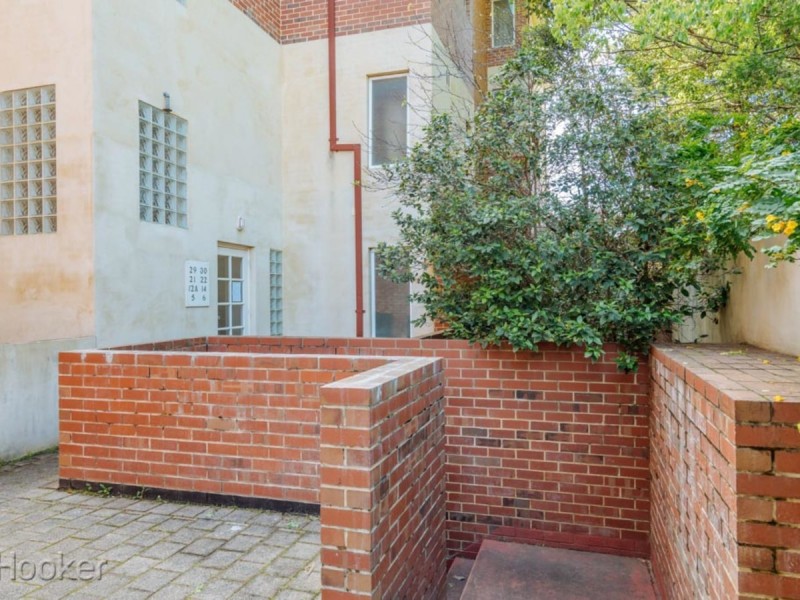 15/102 Goderich Street, East Perth WA 6004